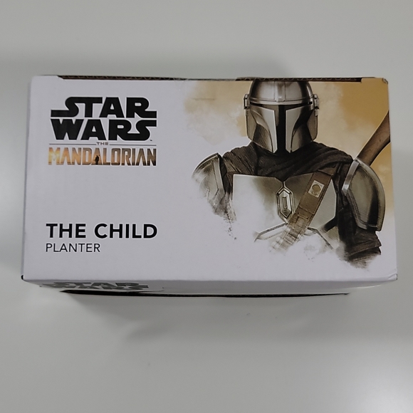 The Mandalorian - The Child Planter - Picture 4 of 5
